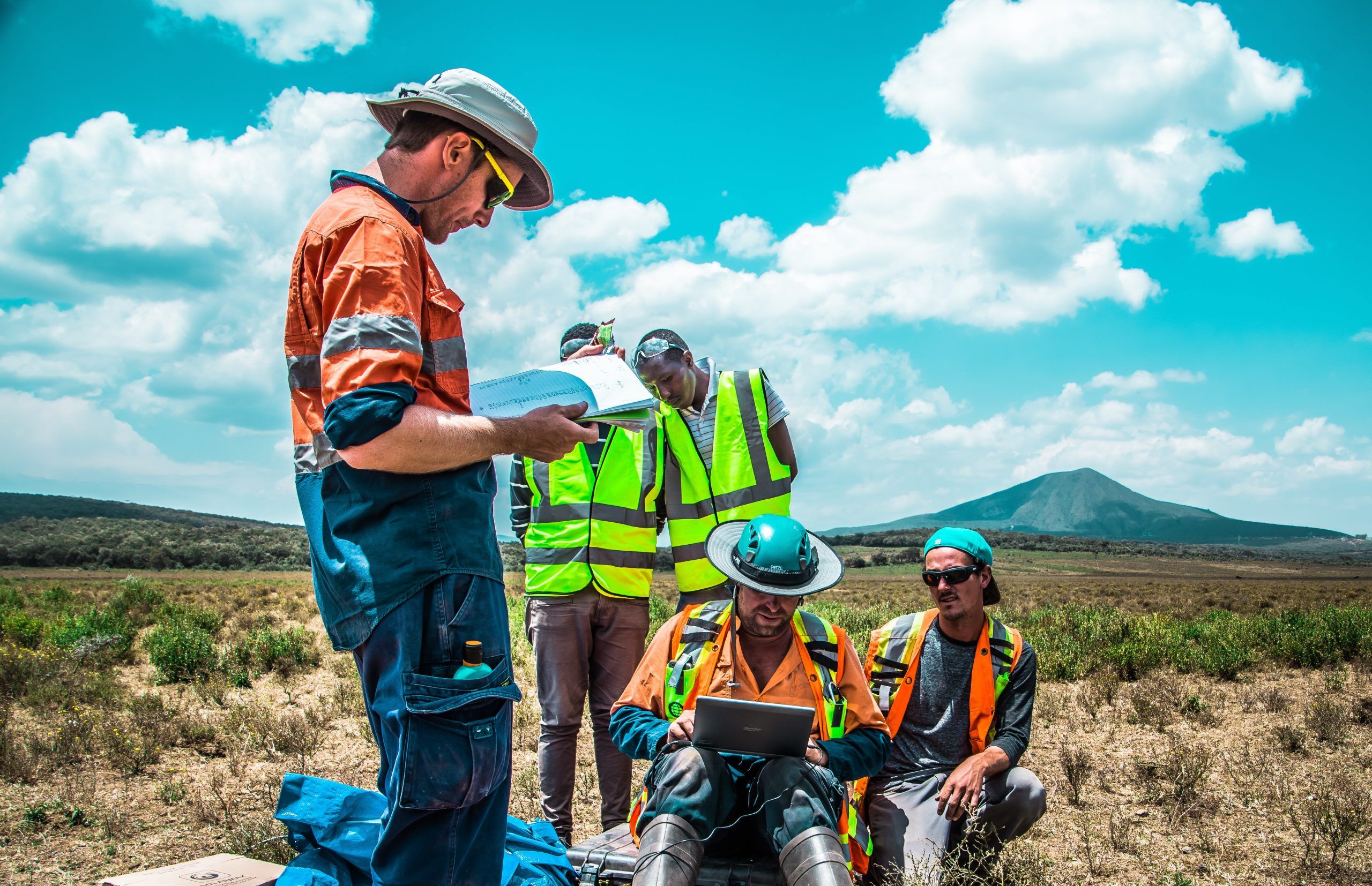 ABOUT US – Quantec Geoscience